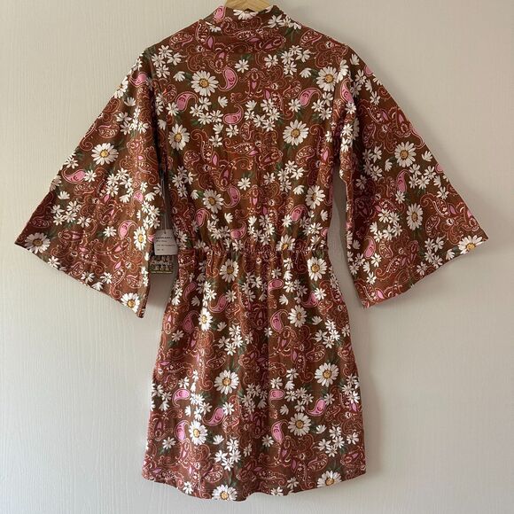 Vada Winter Ayla Bell Sleeve Floral‎ Dress Dimestore Cowgirl Women's Size XS NWT - Picture 8 of 9